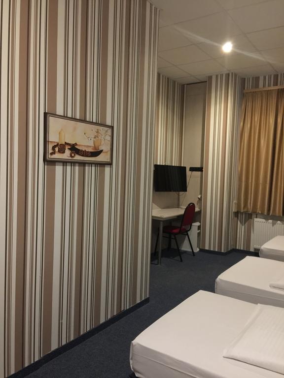 Hotel New Fair Munich Messe Екстер'єр фото